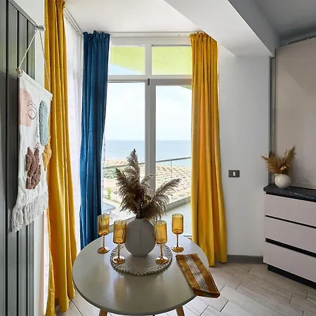 Daire Paradise Sea View 2bd N Pools