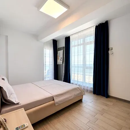 Paradise Sea View 2bd N Pools Apartament
