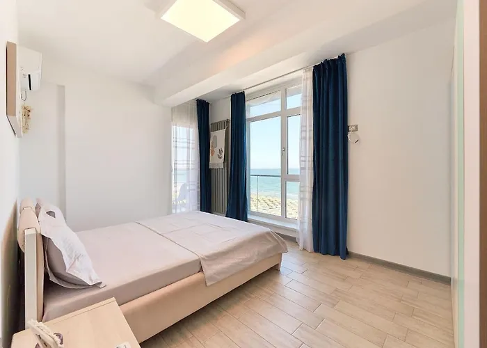 Paradise Sea View 2bd N Pools Daire