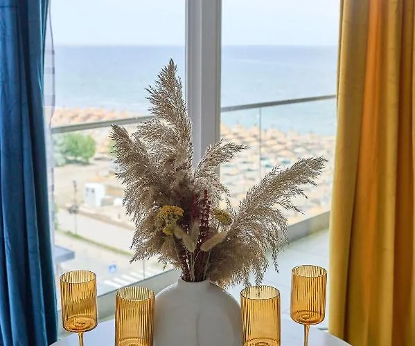 Paradise Sea View 2bd N Pools * Navodari