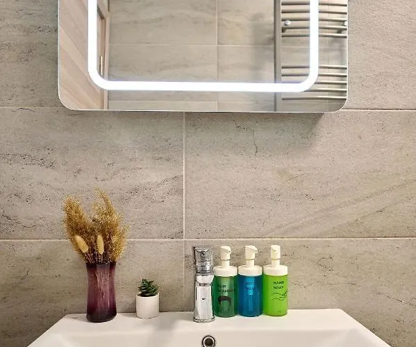 Daire Paradise Sea View 2bd N Pools